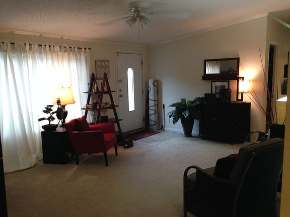 Front/Living Room