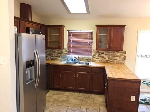4th image of 1813 Concord Dr