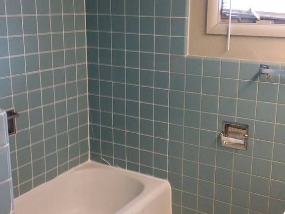 5th image of 146 Hoover Ct