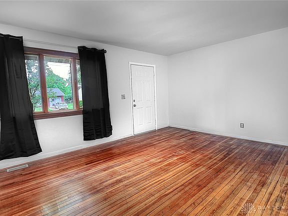 2nd image of 11575 Framingham Dr