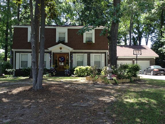 4th image of 110 Ashborough Ave