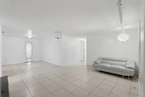8855 53rd Way Photo 1