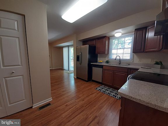 3rd image of 200 Mill Race Dr