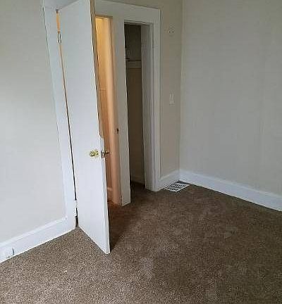 4th image of 81 Baldwin St #1