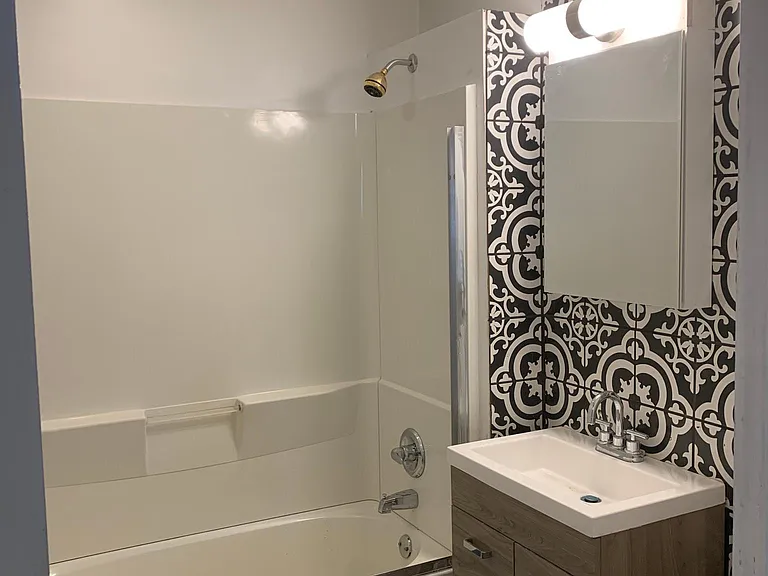 8314 Lake Ave #8314 — Photo 7