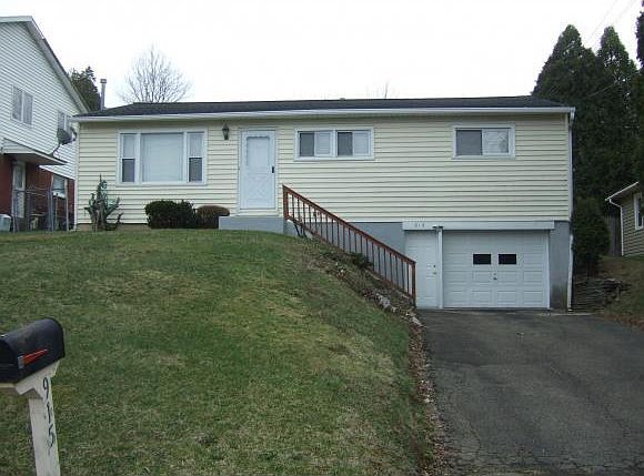 1st image of 915 Wallace St