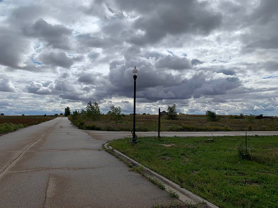2nd image of 0 Roberts St