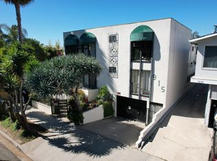 915 N Genesee Ave #10, Los Angeles, CA 90046