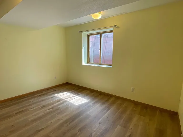 2325 Northbrook Dr — Photo 45