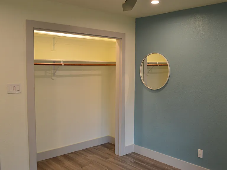 1722 Zimmerman Ln — Photo 7