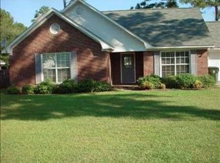 212 W Roxbury Rd, Dothan, AL 36305