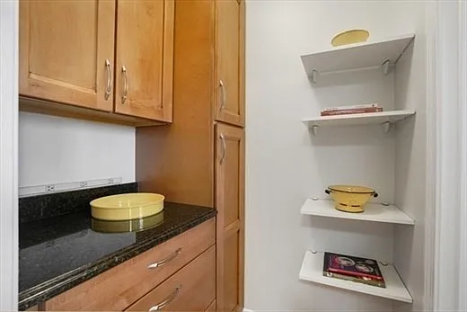 27 Lopez St #27 — Photo 9
