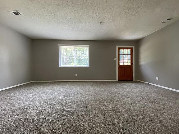 2nd image of 2966 Brewer Ave