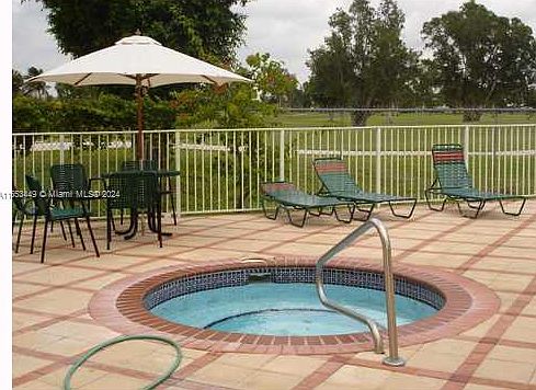 4th image of 6995 NW 186th St APT E505