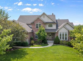 501 Latour Dr, Saint Albans, MO 63073