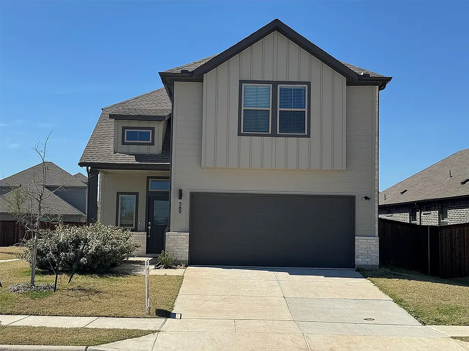 589 Woodland Ave
