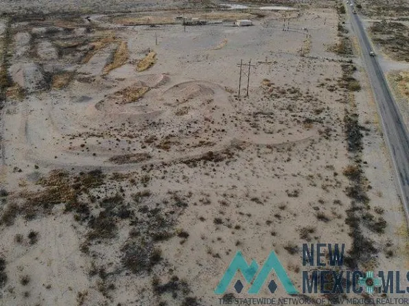 375 N Happy Valley Rd, Carlsbad, NM 88220