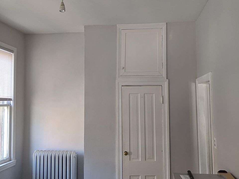 1st image of 102 S Henry St #2