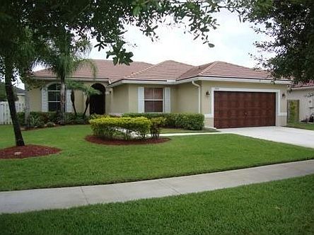 1st image of 2319 NW 190th Ave