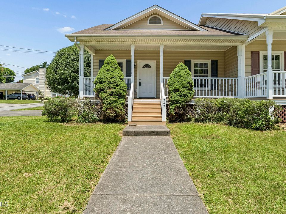 1st image of 242 Main Street Village Dr