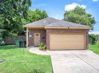 4221 Maggie St, Houston, TX 77051