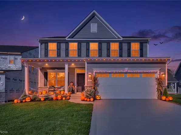 24050 W Pier Point, Olmsted Falls, OH 44138
