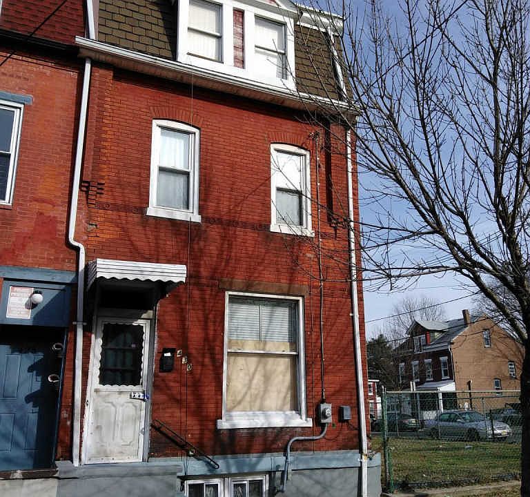 2nd image of 430 Monmouth St