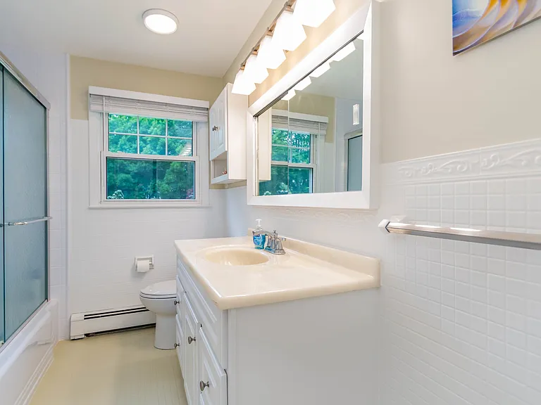 108 Colonese Rd — Photo 19