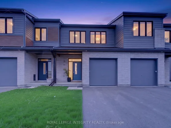 357 Cope Dr, Ottawa, ON K2V 0P7