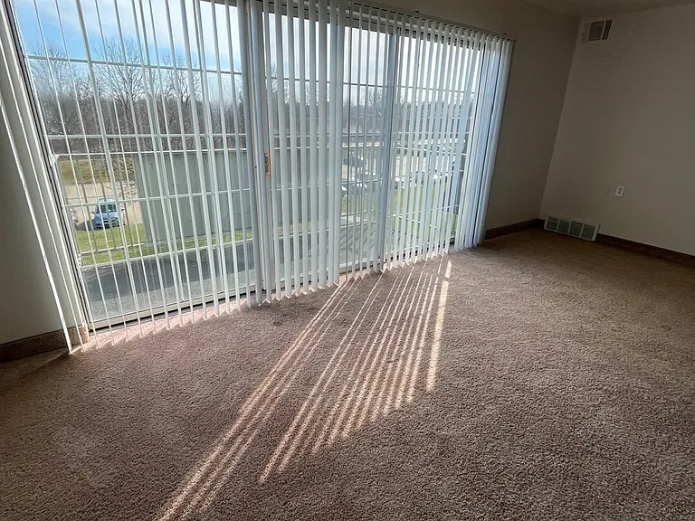 Shadow Creek Apartments — Photo 26