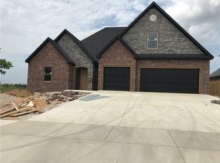 4602 SW Barton St, Bentonville, AR 72712