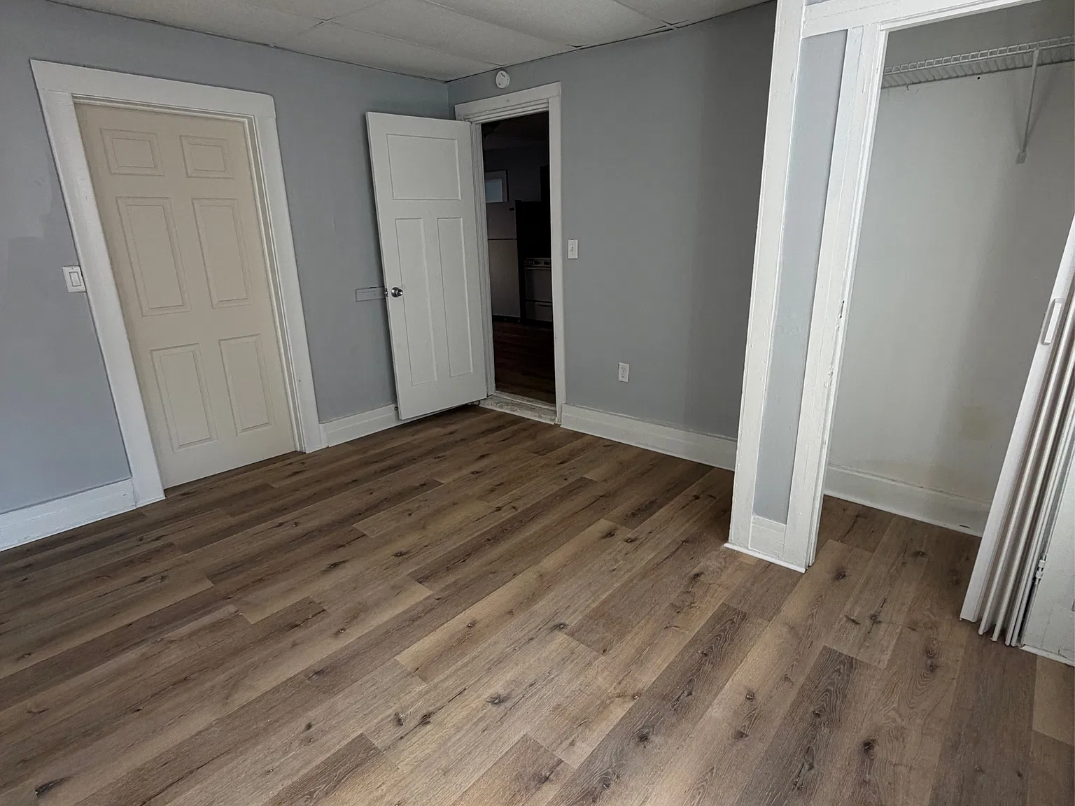 118 North Walnut Street - D — Photo 3