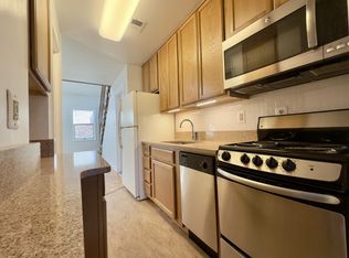 921 Church St, Alexandria, VA 22314