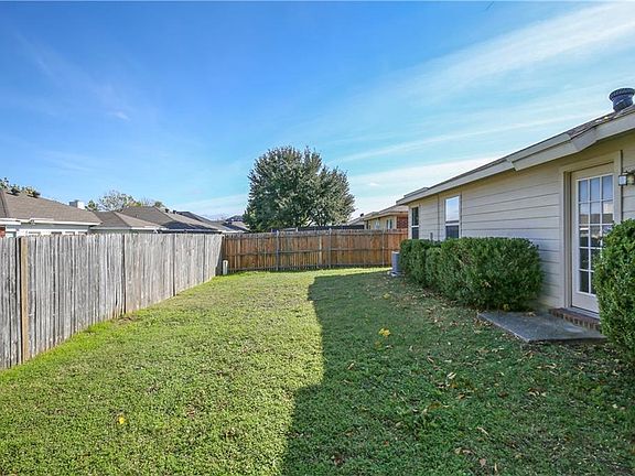 4th image of 2328 Cap Rock Ln