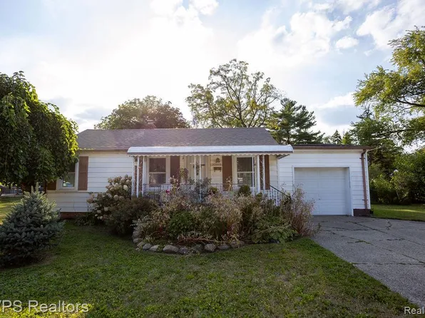 22549 Panama Ave, Warren, MI 48091