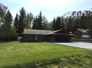 215 Bluefield Dr, Seward, AK 99664