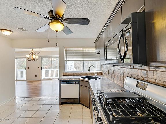 3rd image of 311 Schley Ave