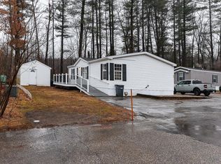 26 Garnet Ln, Merrimack, NH 03054