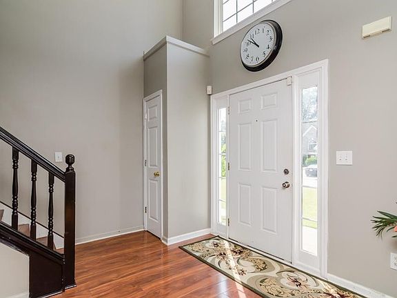5th image of 4113 Lakewater Cir