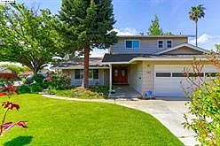 737 Catalina Dr photo 1