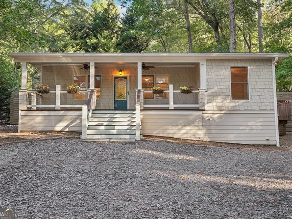 109 Robin Dr, Roswell, GA 30075