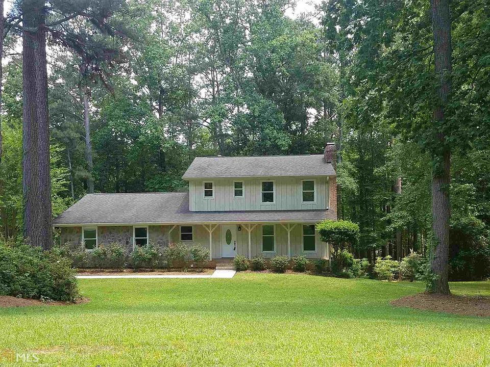 1st image of 205 Oakcrest Dr