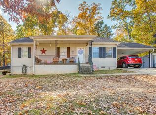 440 Pleasant Valley Rd SE, Silver Creek, GA 30173