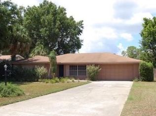155 Okaloosa Dr, Winter Haven, FL 33884