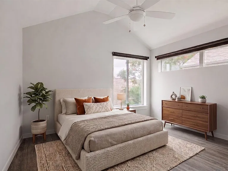 801 N Bluff Dr #28 — Photo 27