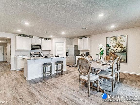 4th image of 5224 Peach Dr