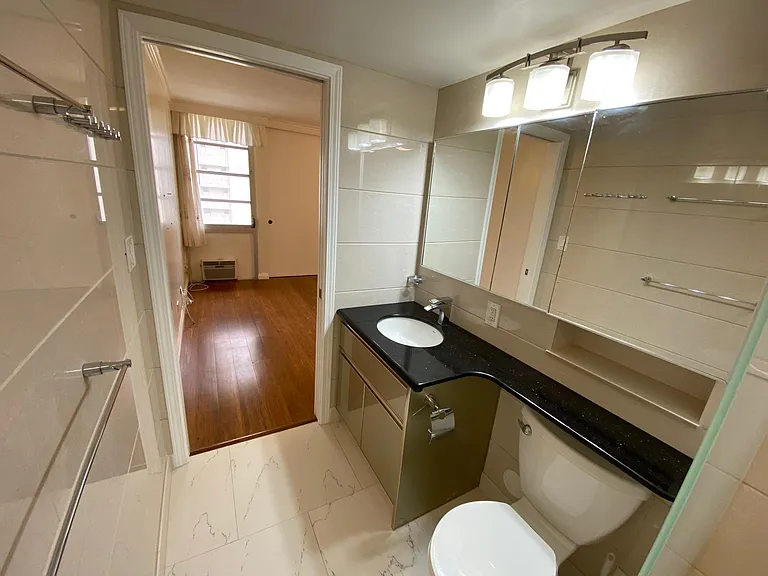 Bathroom in Master bedroom
