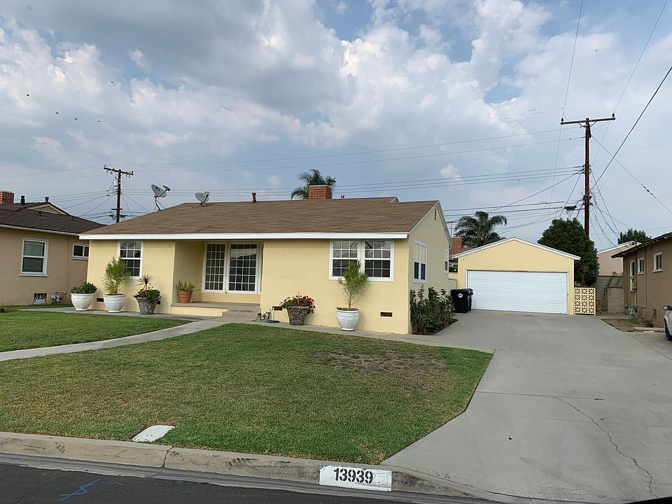 1st image of 13939 Mystic St