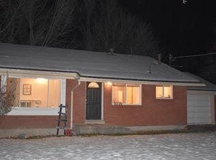 1076 E South Weber Dr, South Weber, UT 84405