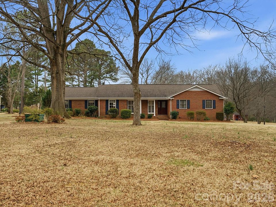 1st image of 6309 Farmlake Dr